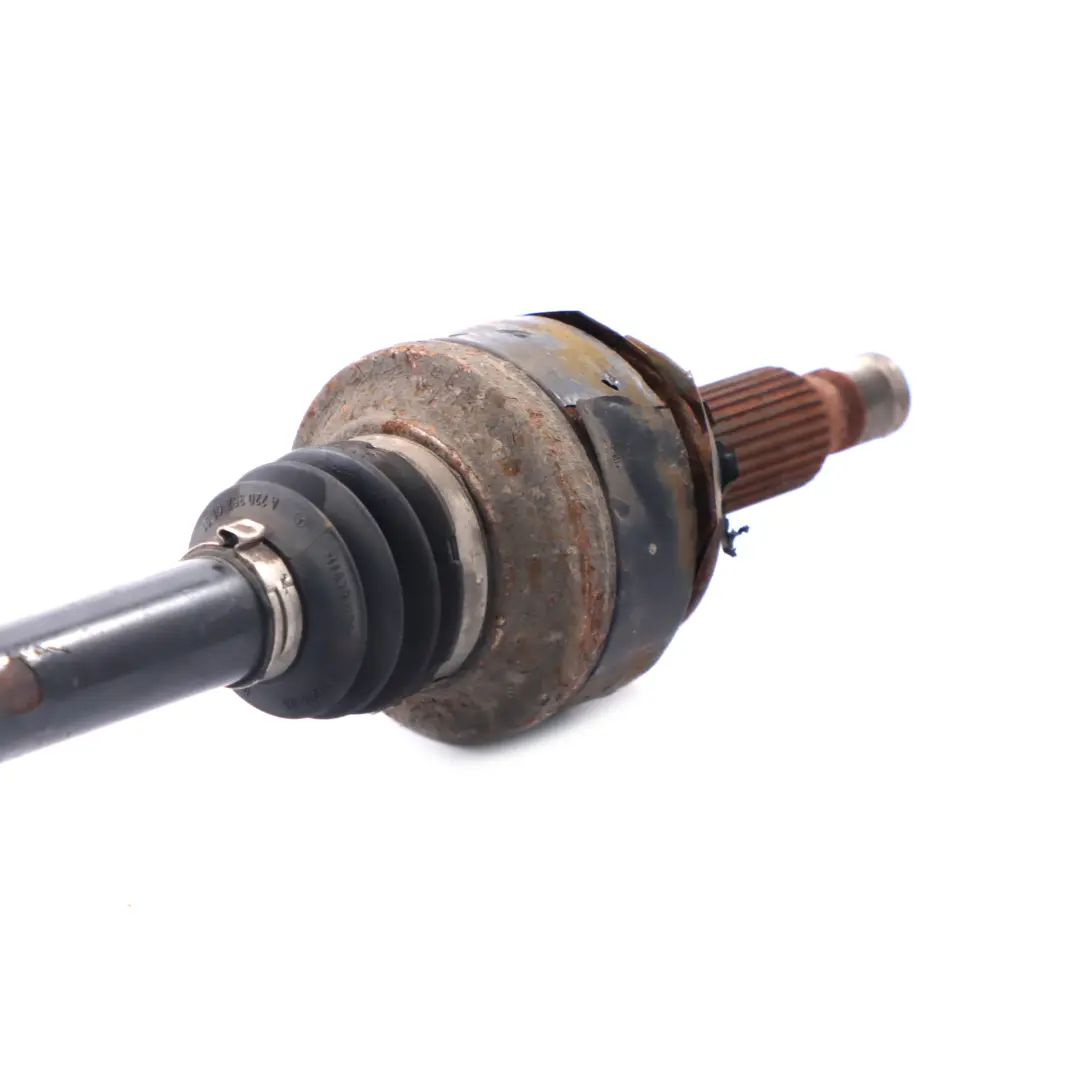 Arbre transmission l'essieu arrière Arbre gauche pour Mercedes W906 à propos du numéro de pièce A9063502810 Mercedes W906 Arbre transmission l'essieu arrière Arbre gauche - SKU A9063502810 - Numéro de pièce A9063502810