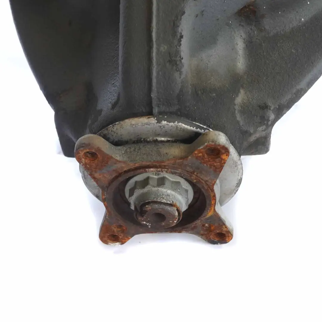 Diferencial trasero 741415 51:13 3,923 para Mercedes Sprinter W906 con número de pieza A9063506201 Mercedes Sprinter W906 Diferencial trasero 741415 51:13 3,923 - SKU A9063506201 - Número de pieza A9063506201