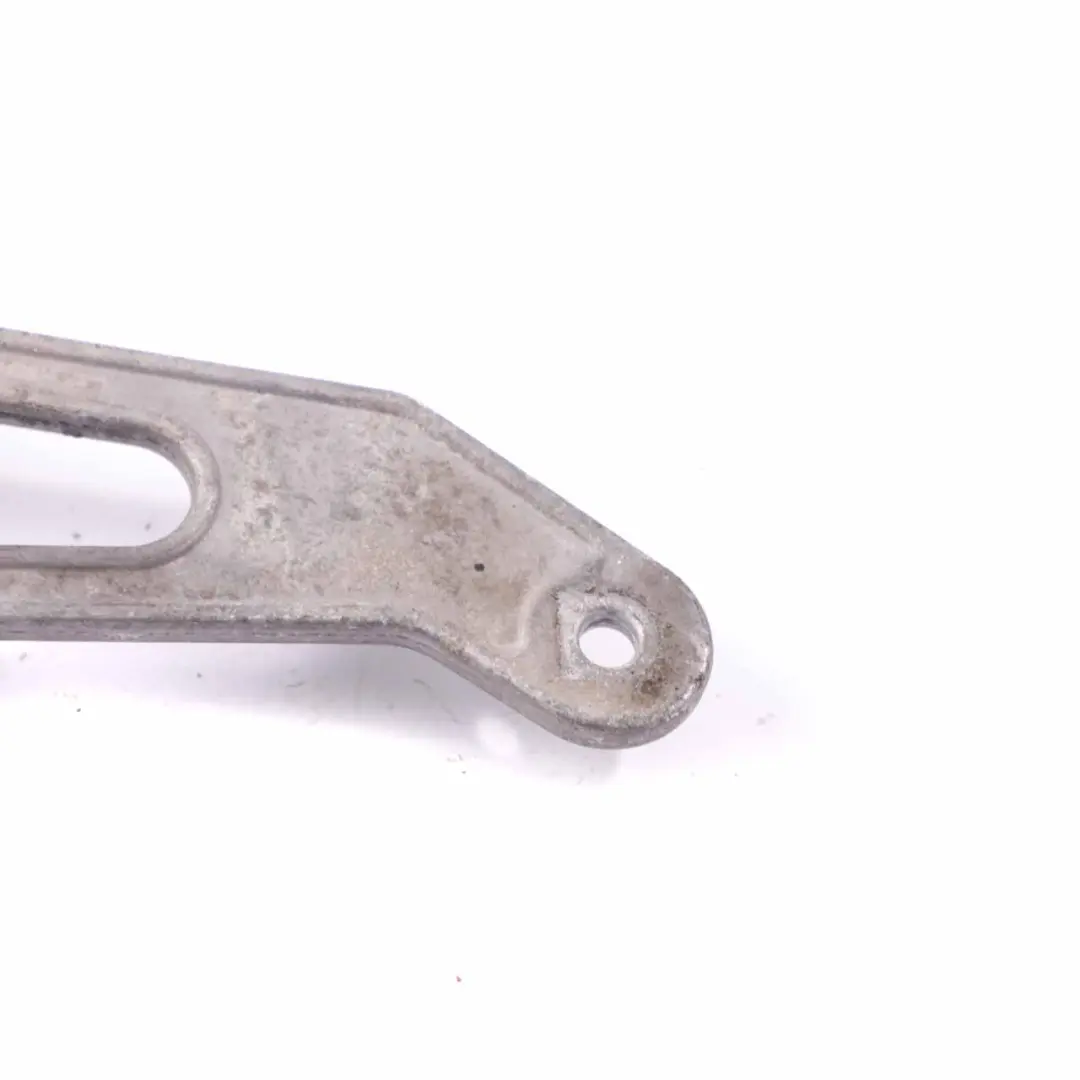 Łapa Wspornik Skrzyni Automat do Mercedes W639 W906 o numerze A9063740340 Mercedes W639 W906 Łapa Wspornik Skrzyni Automat - SKU A9063740340 - Numer Części A9063740340