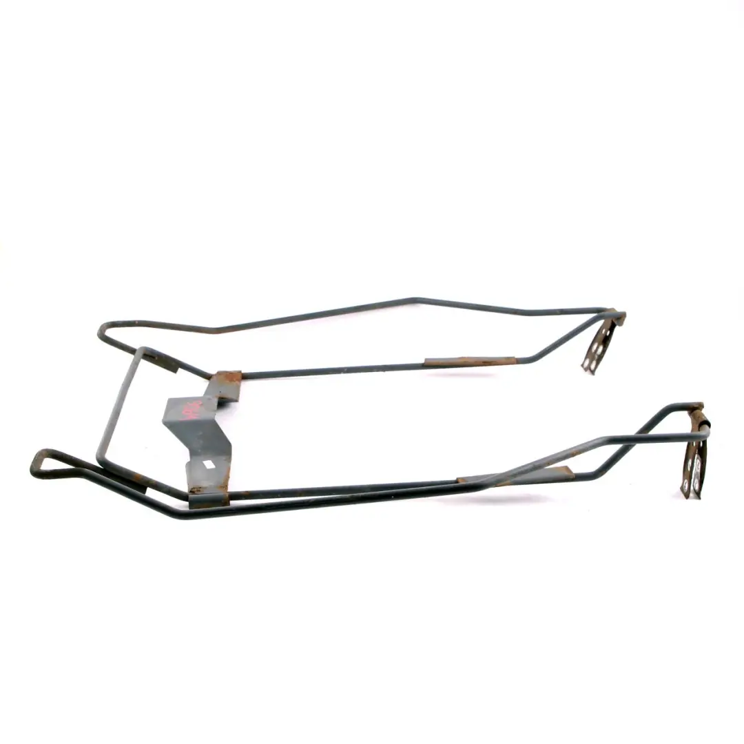 Fixation Roue Secours pour Mercedes W906 à propos du numéro de pièce A9064000141 Mercedes W906 Fixation Roue Secours - SKU A9064000141 - Numéro de pièce A9064000141