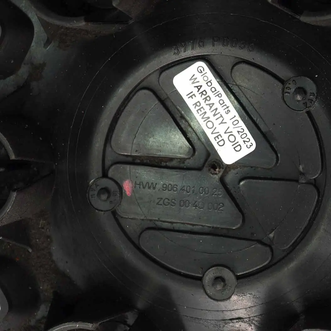 Centre Wheel Trim Hub Cap Cover Black to VW Volkswagen Crafter with Part number A9064010025 VW Volkswagen Crafter Centre Wheel Trim Hub Cap Cover Black - SKU A9064010025-2 - Part number A9064010025