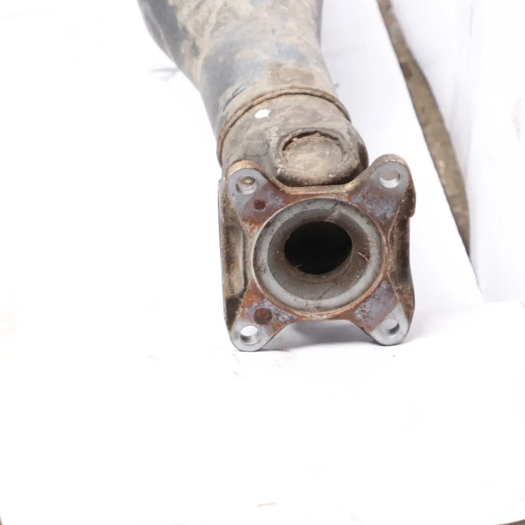 Propshaft Drive Shaft Manual Transmission to Mercedes Sprinter W906 with Part number A9064107916 Mercedes Sprinter W906 Propshaft Drive Shaft Manual Transmission - SKU A9064107916 - Part number A9064107916