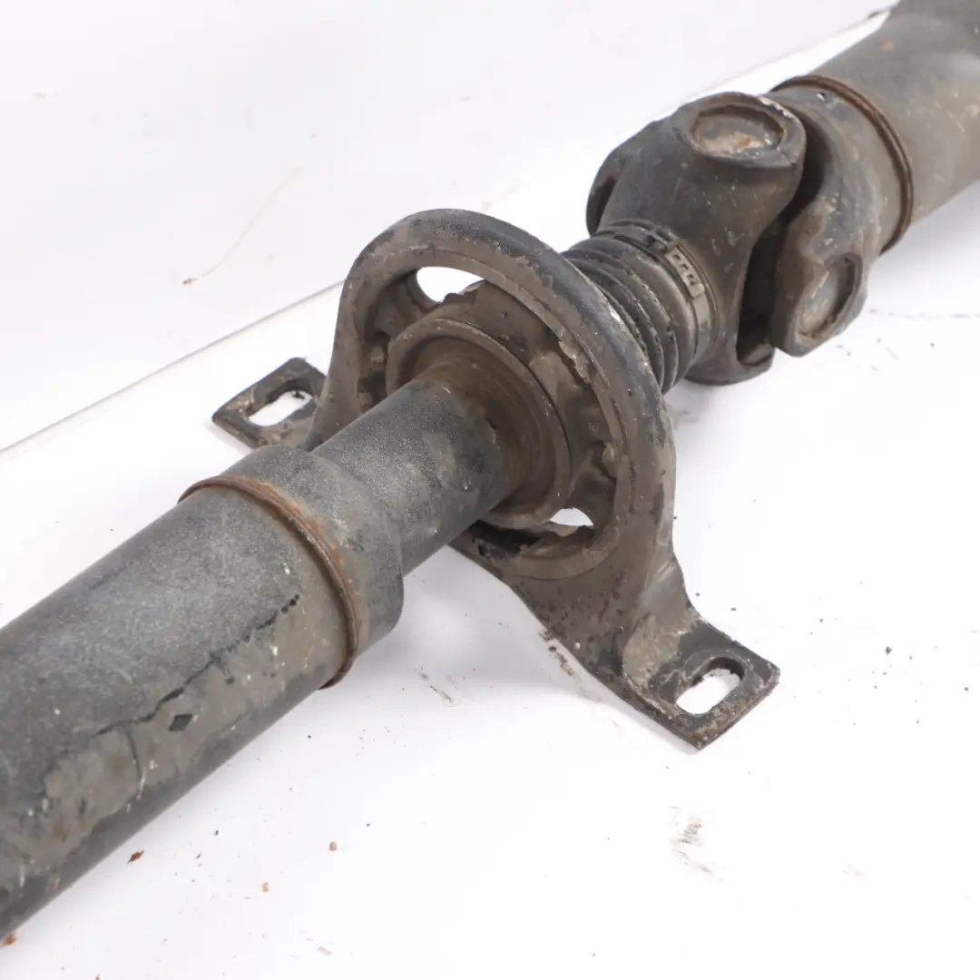 Propshaft Drive Shaft Manual Transmission to Mercedes Sprinter W906 with Part number A9064107916 Mercedes Sprinter W906 Propshaft Drive Shaft Manual Transmission - SKU A9064107916 - Part number A9064107916