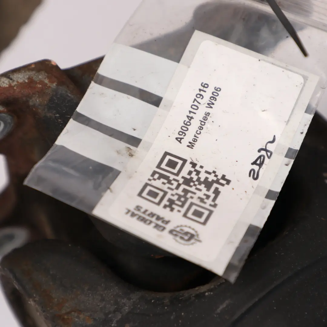 Propshaft Drive Shaft Manual Transmission to Mercedes Sprinter W906 with Part number A9064107916 Mercedes Sprinter W906 Propshaft Drive Shaft Manual Transmission - SKU A9064107916 - Part number A9064107916