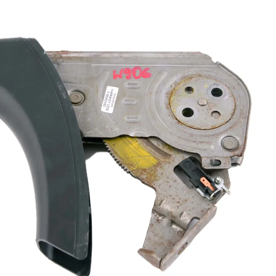 Levier de frein à main Mécanisme Noir pour Mercedes Sprinter W906 à propos du numéro de pièce A9064200212 Mercedes Sprinter W906 Levier de frein à main Mécanisme Noir - SKU A9064200212 - Numéro de pièce A9064200212