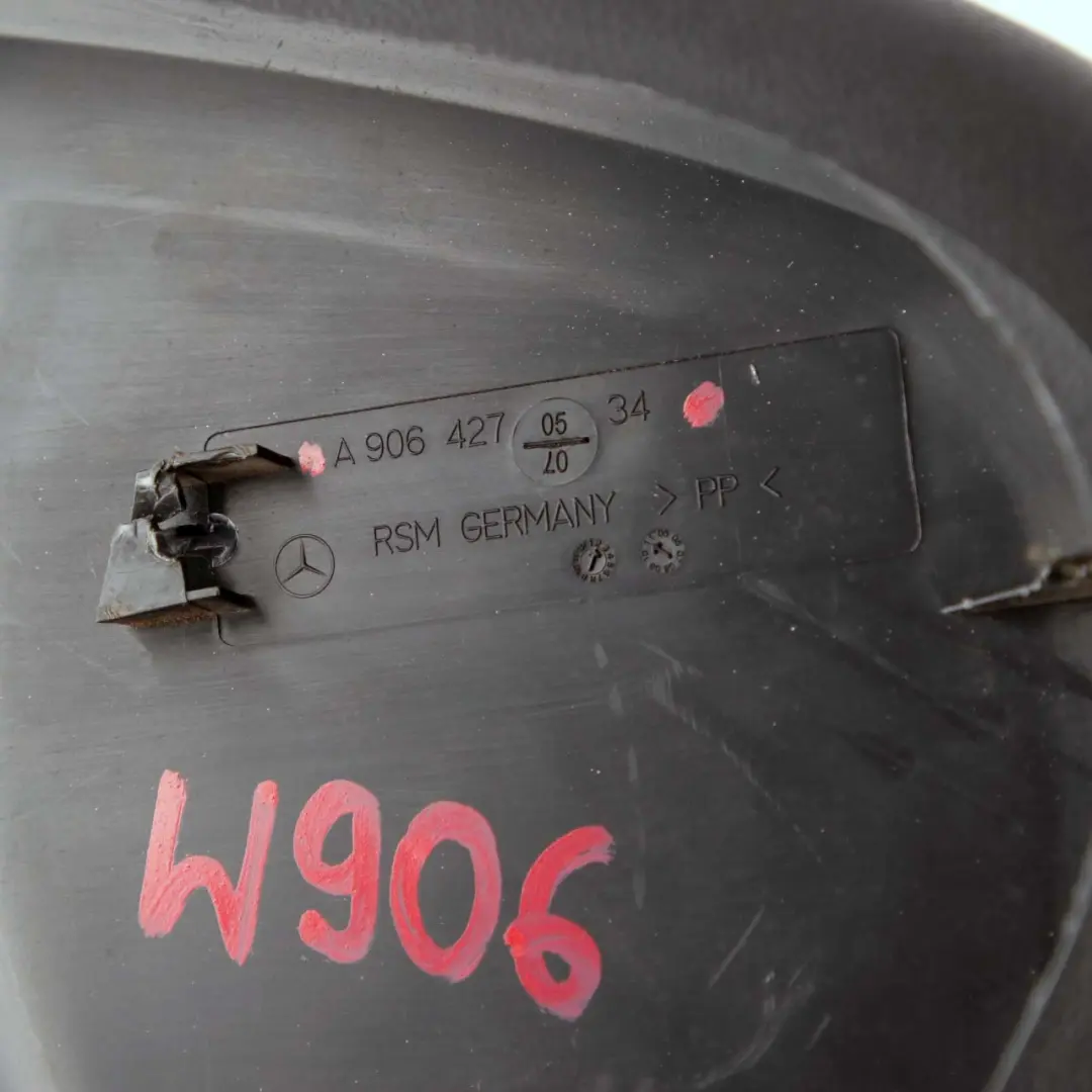 Freno a mano Pannello copertura freno a mano per Mercedes Sprinter W906 con numero di parte A9064270534 Mercedes Sprinter W906 Freno a mano Pannello copertura freno a mano - SKU A9064270534 - Numero di parte A9064270534