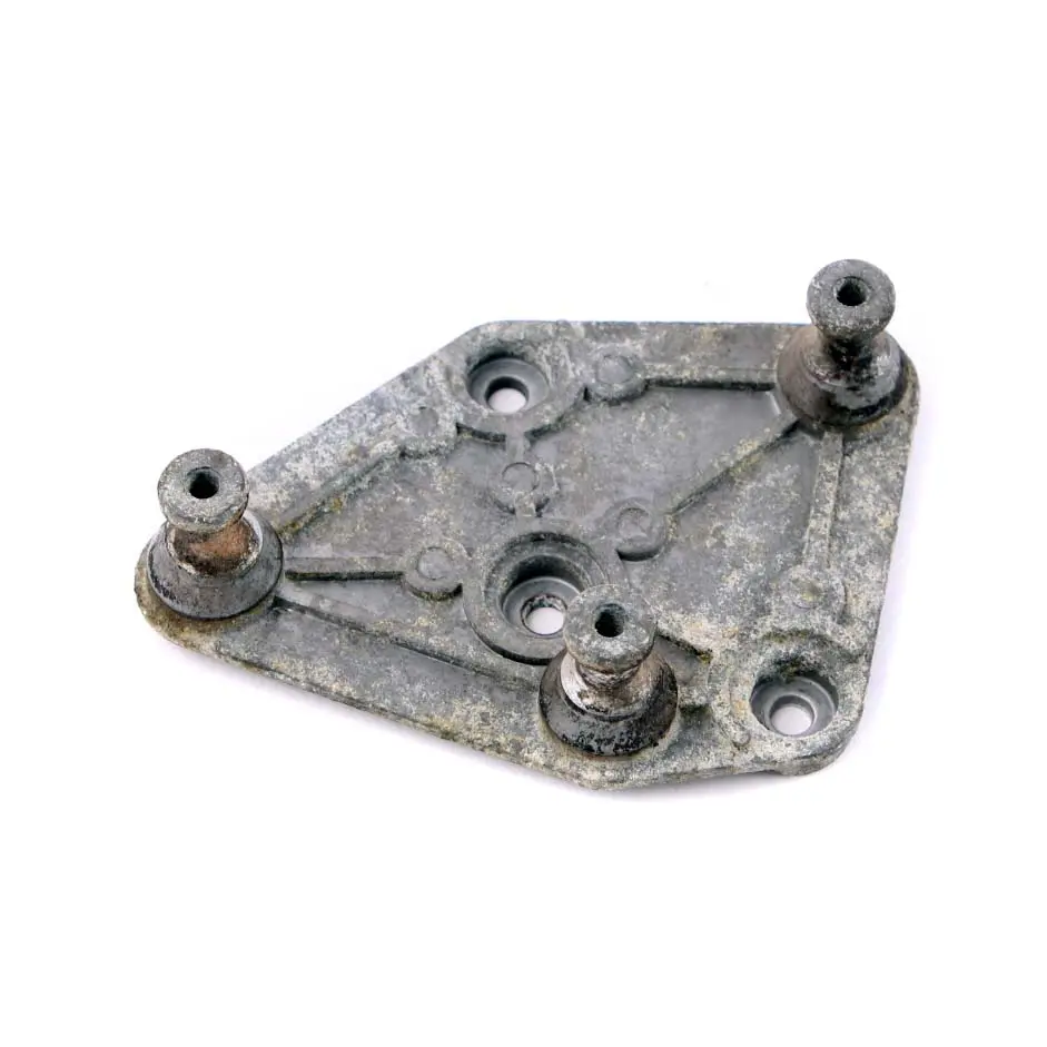 Staffa Supporto Unità Idraulica Montaggio per Mercedes W906 con numero di parte A9064310340 Mercedes W906 Staffa Supporto Unità Idraulica Montaggio - SKU A9064310340 - Numero di parte A9064310340