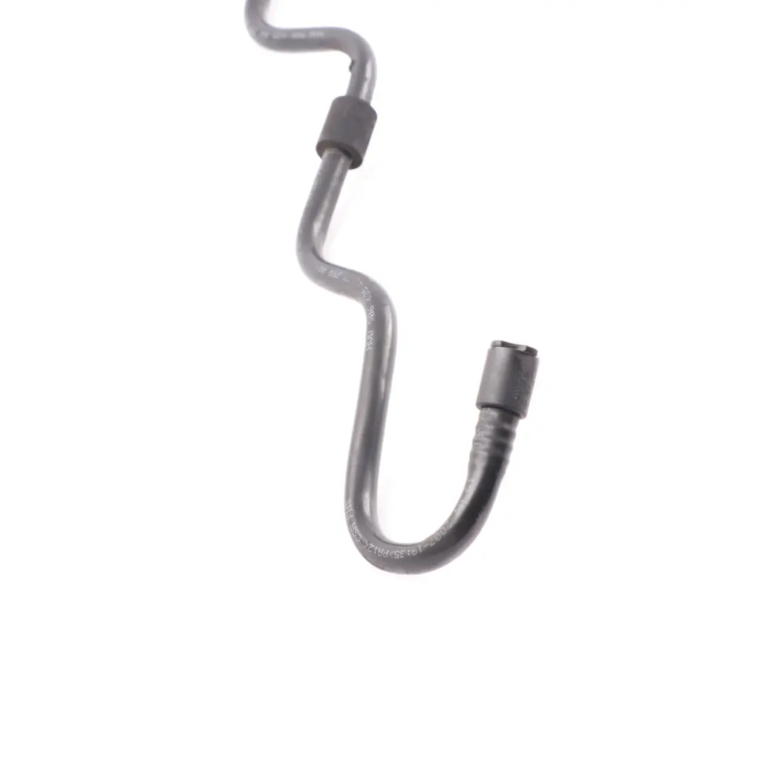 Breather Hose Valve to Volkswagen Crafter 2.5 TDI Diesel Engine with Part number A9064350825 Volkswagen Crafter 2.5 TDI Diesel Engine Breather Hose Valve - SKU A9064350825 - Part number A9064350825