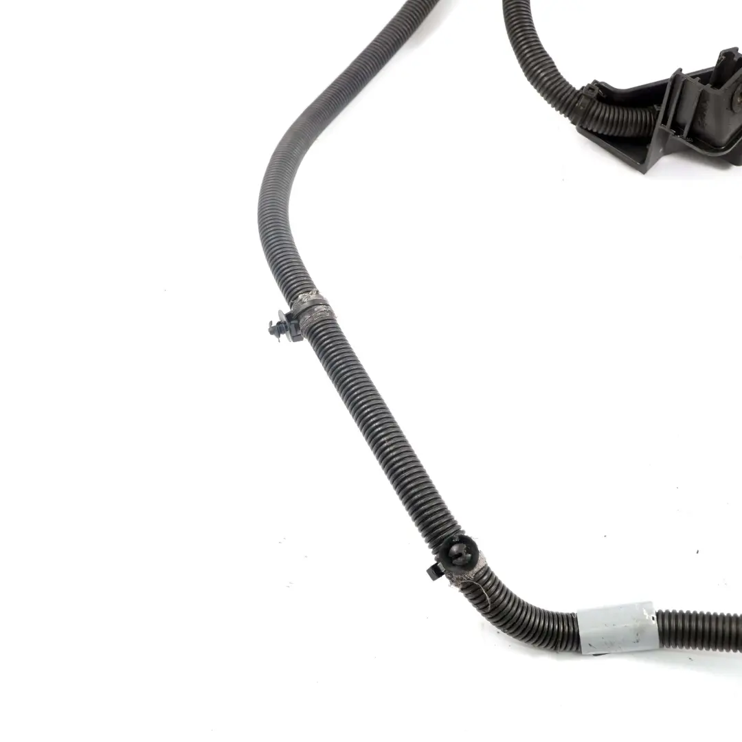 Kabel Przewód Plus Akumulatora do Mercedes W906 o numerze A9064402341 Mercedes W906 Kabel Przewód Plus Akumulatora - SKU A9064402341 - Numer Części A9064402341