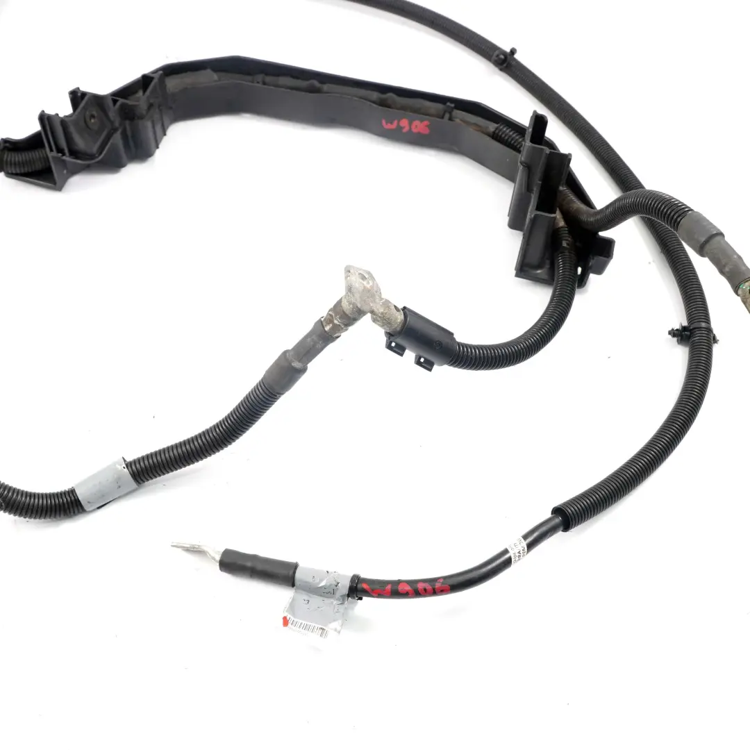 Cable Positivo Mercedes W906 OM651 Bateria Arranque Alternador Plus para con número de pieza A9064402341 Cable Positivo Mercedes W906 OM651 Bateria Arranque Alternador Plus - SKU A9064402341 - Número de pieza A9064402341