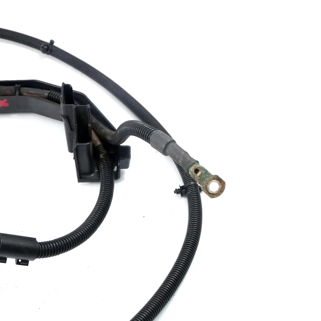 OM651 Alternateur de demarrage de batterie Plus pour Mercedes W906 à propos du numéro de pièce A9064402341 Mercedes W906 OM651 Alternateur de demarrage de batterie Plus - SKU A9064402341 - Numéro de pièce A9064402341