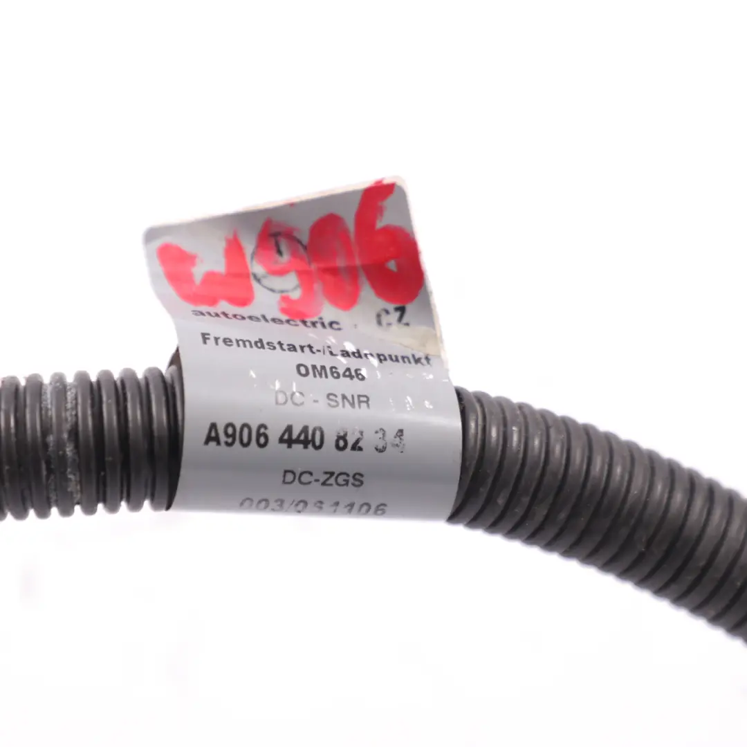Arnés De Cableado Del Cable Positivo De Batería para Mercedes W906 con número de pieza A9064408234 Mercedes W906 Arnés De Cableado Del Cable Positivo De Batería - SKU A9064408234 - Número de pieza A9064408234