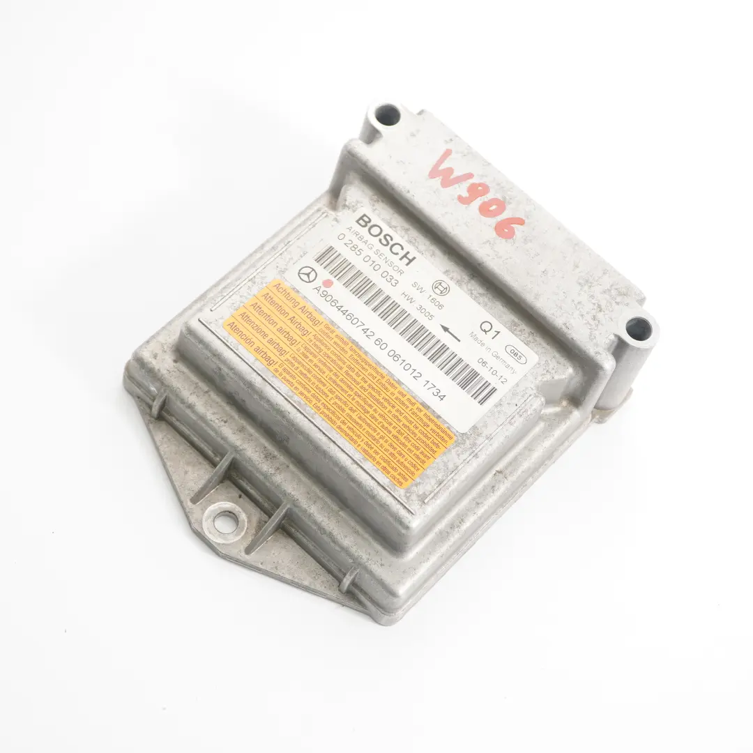 SRS Bag Control Module Unit 0285010033 to Mercedes Sprinter W906 Air with Part number A9064460742 Mercedes Sprinter W906 Air SRS Bag Control Module Unit 0285010033 - SKU A9064460742 - Part number A9064460742
