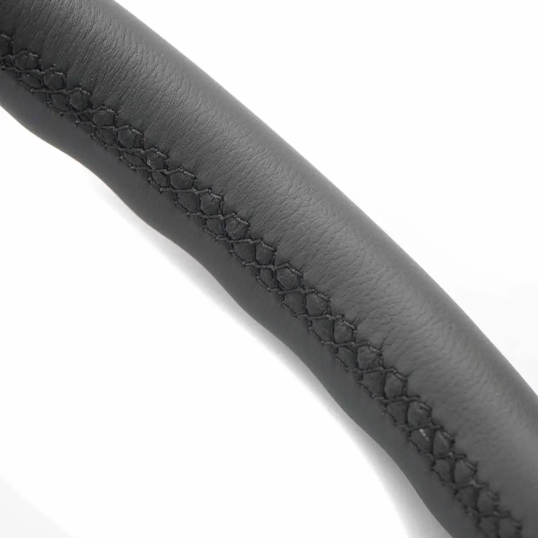 NUOVO volante in pelle nera filo nero per Mercedes Sprinter W906 con numero di parte A9064640001 Mercedes Sprinter W906 NUOVO volante in pelle nera filo nero - SKU A9064640001-1 - Numero di parte A9064640001