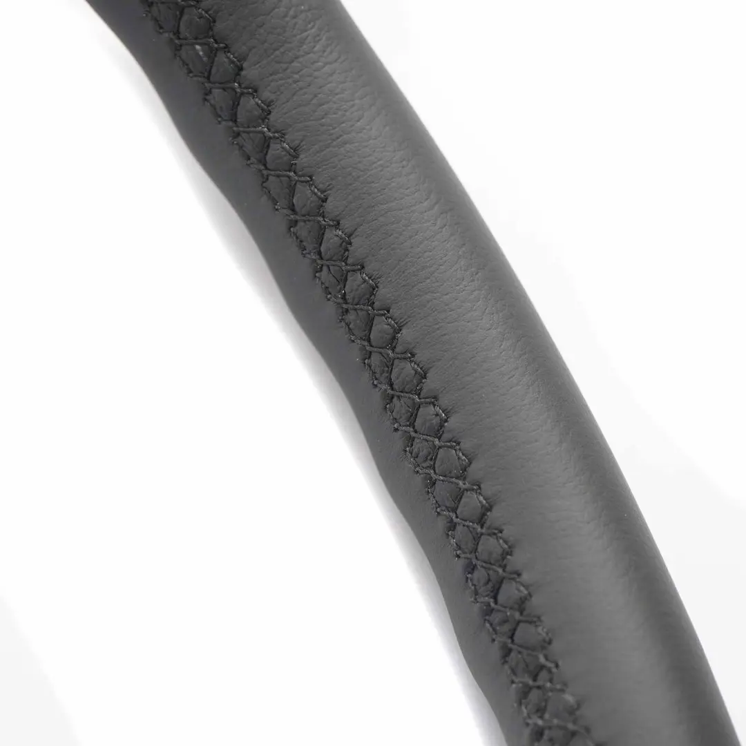 NOUVEAU Volant en cuir noir pour Mercedes Sprinter W906 à propos du numéro de pièce A9064640001 Mercedes Sprinter W906 NOUVEAU Volant en cuir noir - SKU A9064640001-1 - Numéro de pièce A9064640001