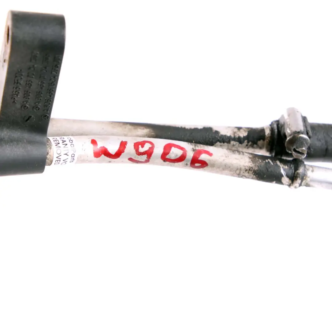 Przewód Chłodzenia Oleju Wspomagania do Mercedes W906 o numerze A9064660024 Mercedes W906 Przewód Chłodzenia Oleju Wspomagania - SKU A9064660024 - Numer Części A9064660024