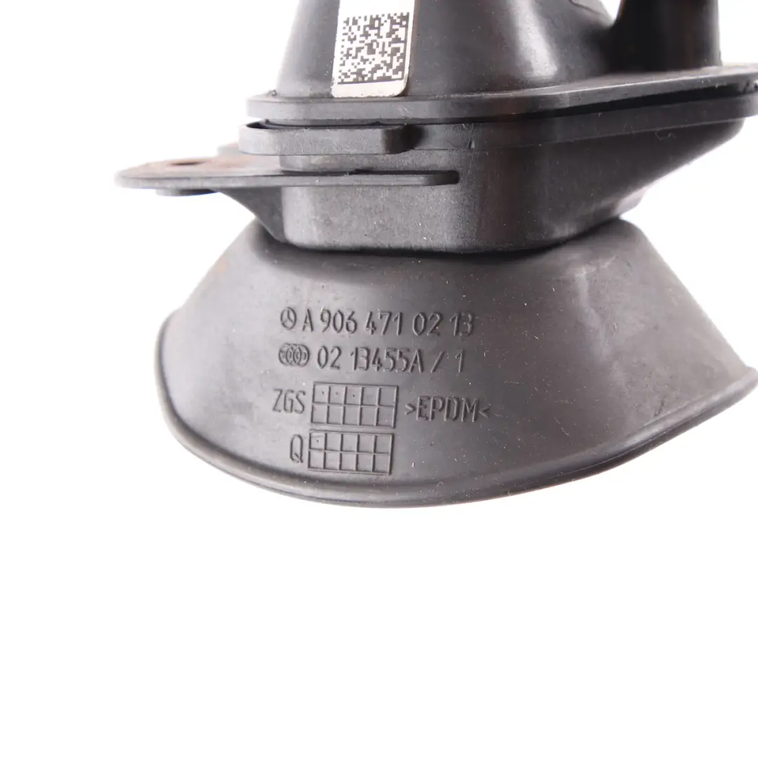 AdBlue serbatoio riempimento linea per Mercedes Sprinter W906 Diesel con numero di parte A9064701520 Mercedes Sprinter W906 Diesel AdBlue serbatoio riempimento linea - SKU A9064701520 - Numero di parte A9064701520