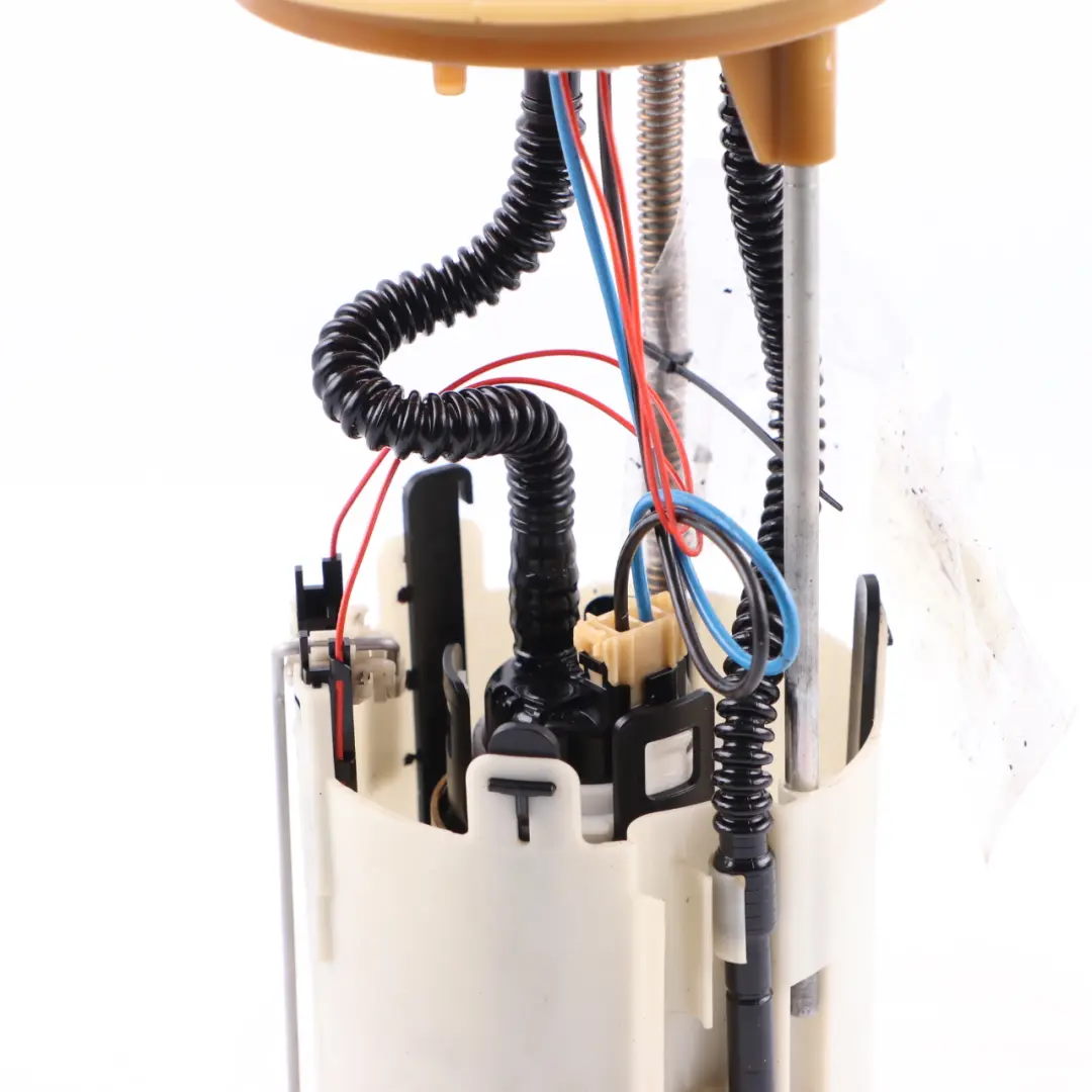 Pompa del carburante Diesel Sender controllo Modulo A9064705894 per Mercedes W906 con numero di parte A9064702500 Mercedes W906 Pompa del carburante Diesel Sender controllo Modulo A9064705894 - SKU A9064702500 - Numero di parte A9064702500