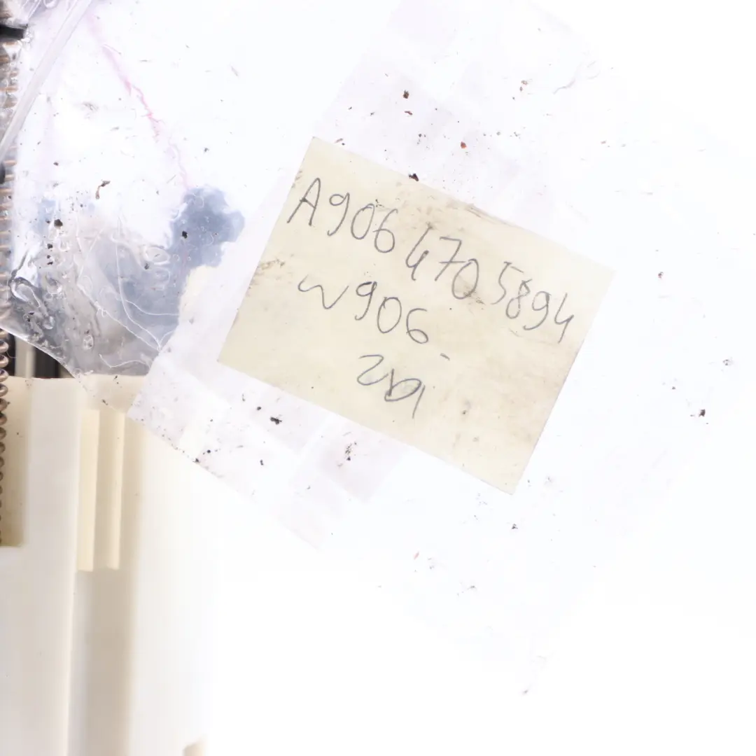 Pompa del carburante Diesel Sender controllo Modulo A9064705894 per Mercedes W906 con numero di parte A9064702500 Mercedes W906 Pompa del carburante Diesel Sender controllo Modulo A9064705894 - SKU A9064702500 - Numero di parte A9064702500