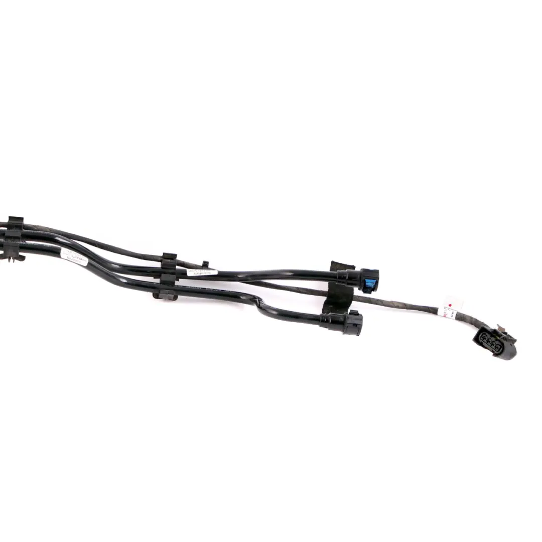 Dieselkraftstofftank Einlass Auslass Zuleitung Rohre für Mercedes Sprinter W906 mit Teilenummer A9064703464 Mercedes Sprinter W906 Dieselkraftstofftank Einlass Auslass Zuleitung Rohre - SKU A9064703464 - Teilenummer A9064703464