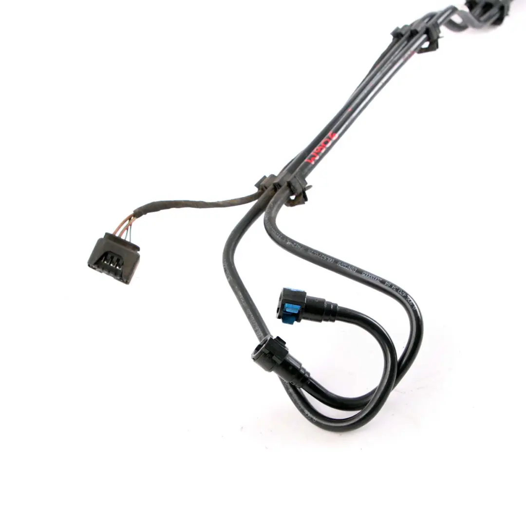 Inlet Outlet Feed Line Pipes to Mercedes W906 Diesel Fuel Tank with Part number A9064703464 Mercedes W906 Diesel Fuel Tank Inlet Outlet Feed Line Pipes - SKU A9064703464 - Part number A9064703464