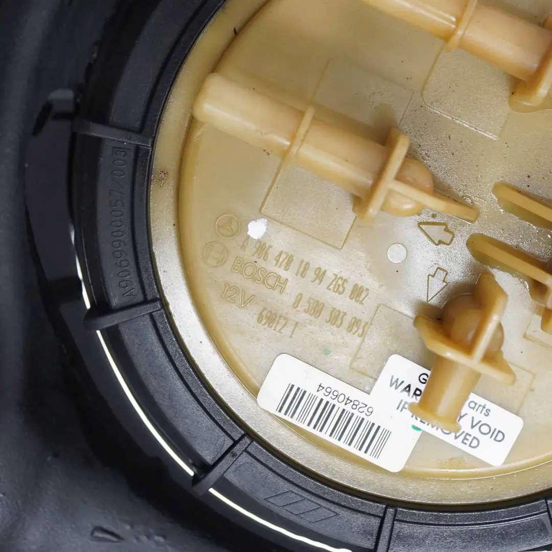 Depósito de Combustible OM642 OM646 Diesel Completo 75L para Mercedes Sprinter W906 con número de pieza A9064712801 Mercedes Sprinter W906 Depósito de Combustible OM642 OM646 Diesel Completo 75L - SKU A9064712801-1 - Número de pieza A9064712801