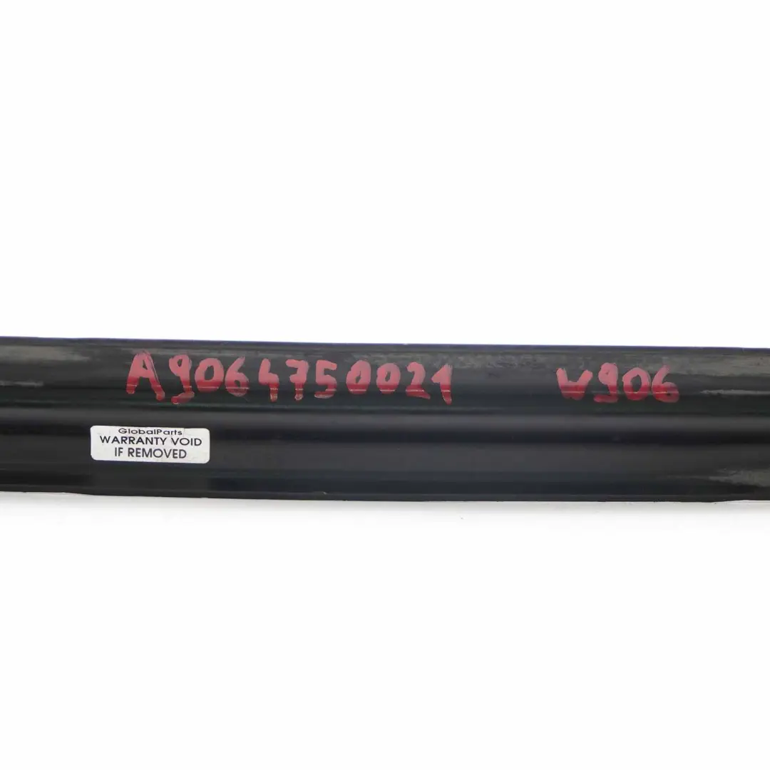 Bande Reservoir de Carburant Support pour Mercedes Sprinter W906 à propos du numéro de pièce A9064750021 Mercedes Sprinter W906 Bande Reservoir de Carburant Support - SKU A9064750021 - Numéro de pièce A9064750021