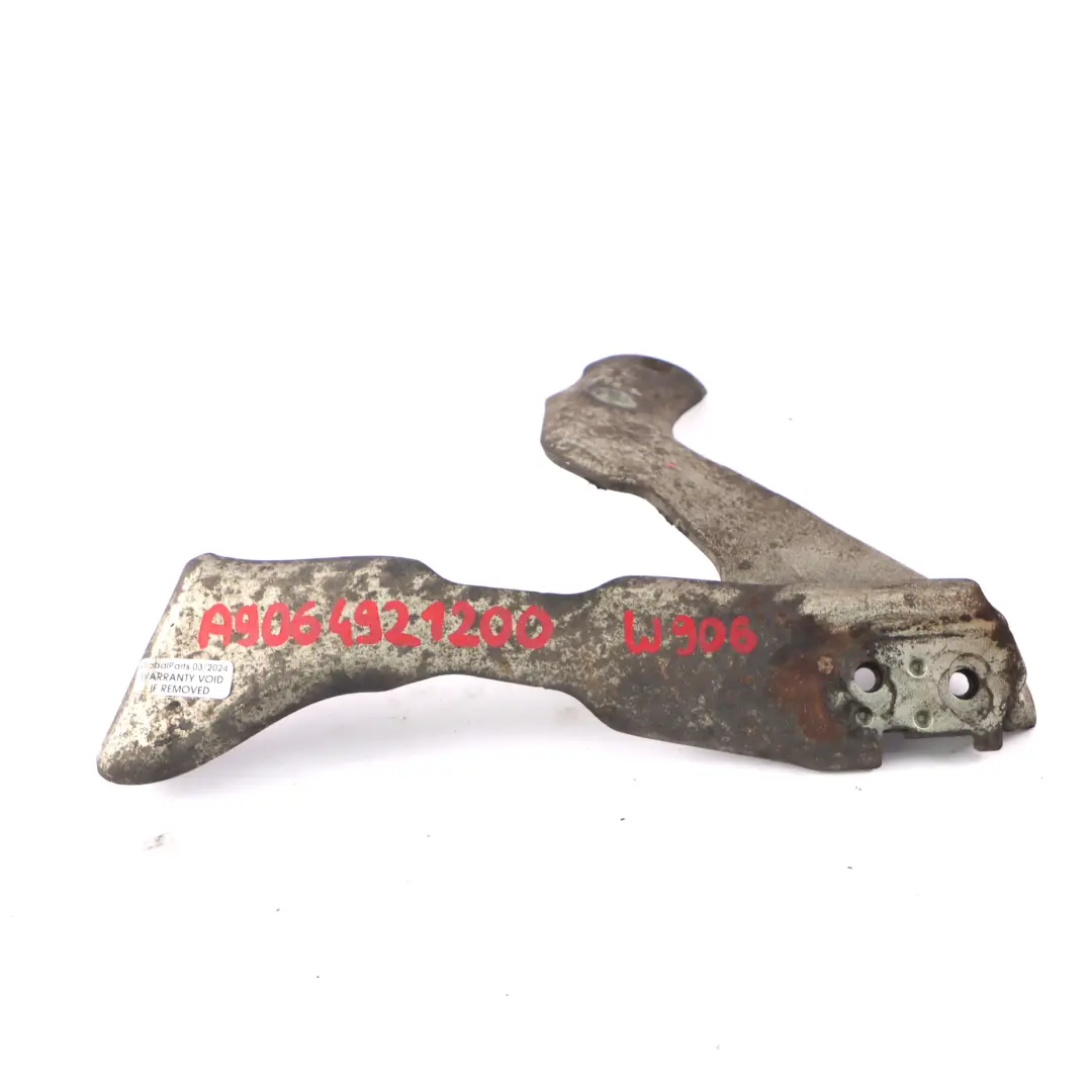 Auspuffhalterung Mercedes W906 OM651 Auspuffhalterung zum Getriebe für mit Teilenummer A9064921200 Auspuffhalterung Mercedes W906 OM651 Auspuffhalterung zum Getriebe - SKU A9064921200 - Teilenummer A9064921200