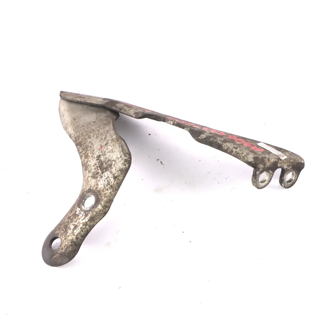 Staffa di scarico Mercedes W906 OM651 Supporto di scarico alla trasmissione per con numero di parte A9064921200 Staffa di scarico Mercedes W906 OM651 Supporto di scarico alla trasmissione - SKU A9064921200 - Numero di parte A9064921200