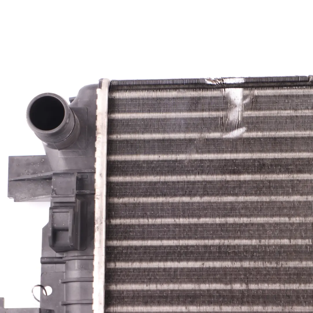 Mercedes W906 Radiateur refroidissement d'eau refroidissement diesel - SKU A9065000002 - Numéro de pièce A9065000002
