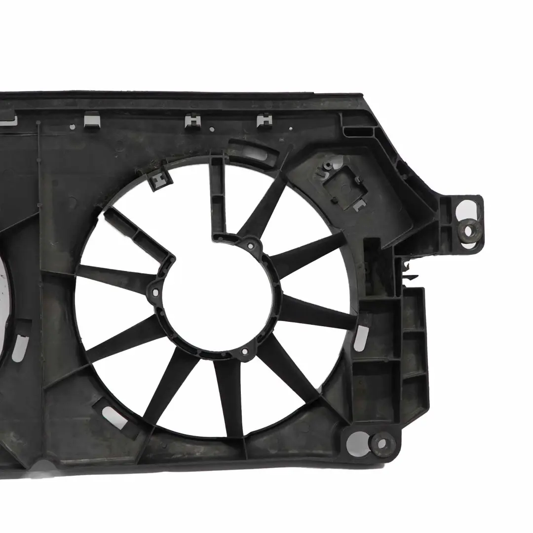 Mercedes W906 Motor cubierta ventilador Refrigeración Radiador - SKU A9065000193 - Número de pieza A9065000193
