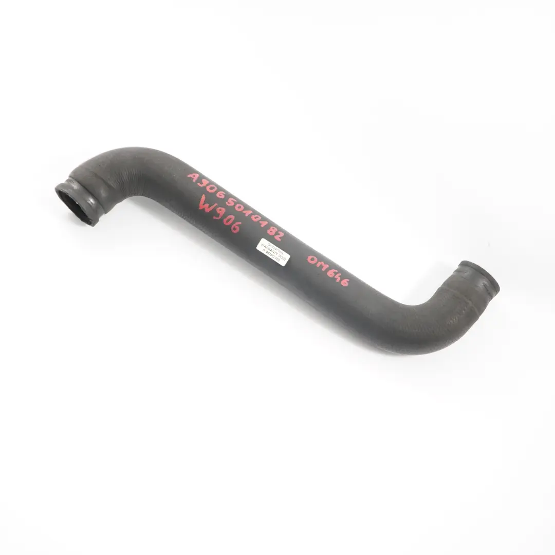 Tuyau de radiateur Mercedes Sprinter W906 Diesel Water Cooling Pipe pour à propos du numéro de pièce A9065010182 Tuyau de radiateur Mercedes Sprinter W906 Diesel Water Cooling Pipe - SKU A9065010182 - Numéro de pièce A9065010182