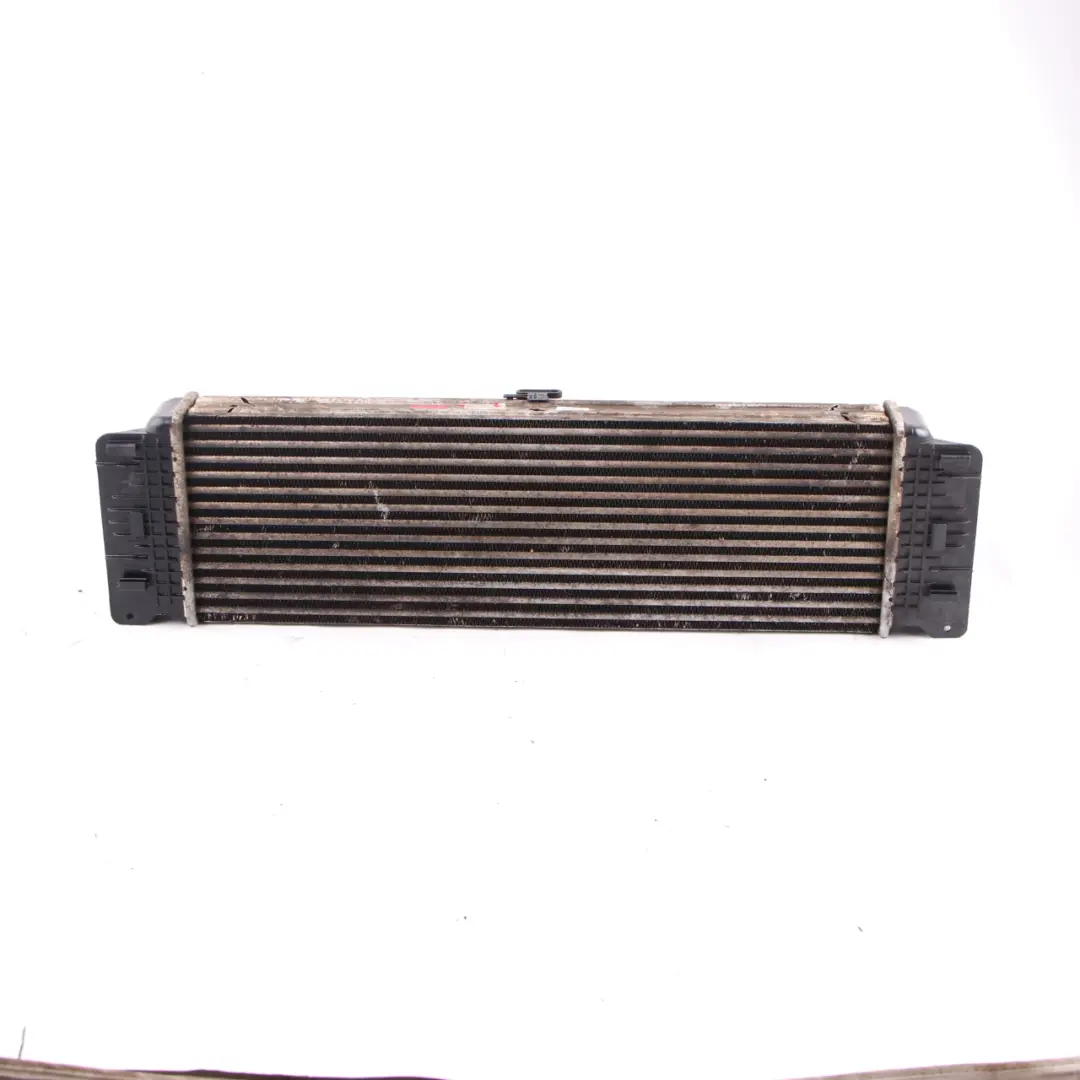 Mercedes W906 Intercooler Enfriador de aire de carga Radiador Diesel - SKU A9065010201 - Número de pieza A9065010201