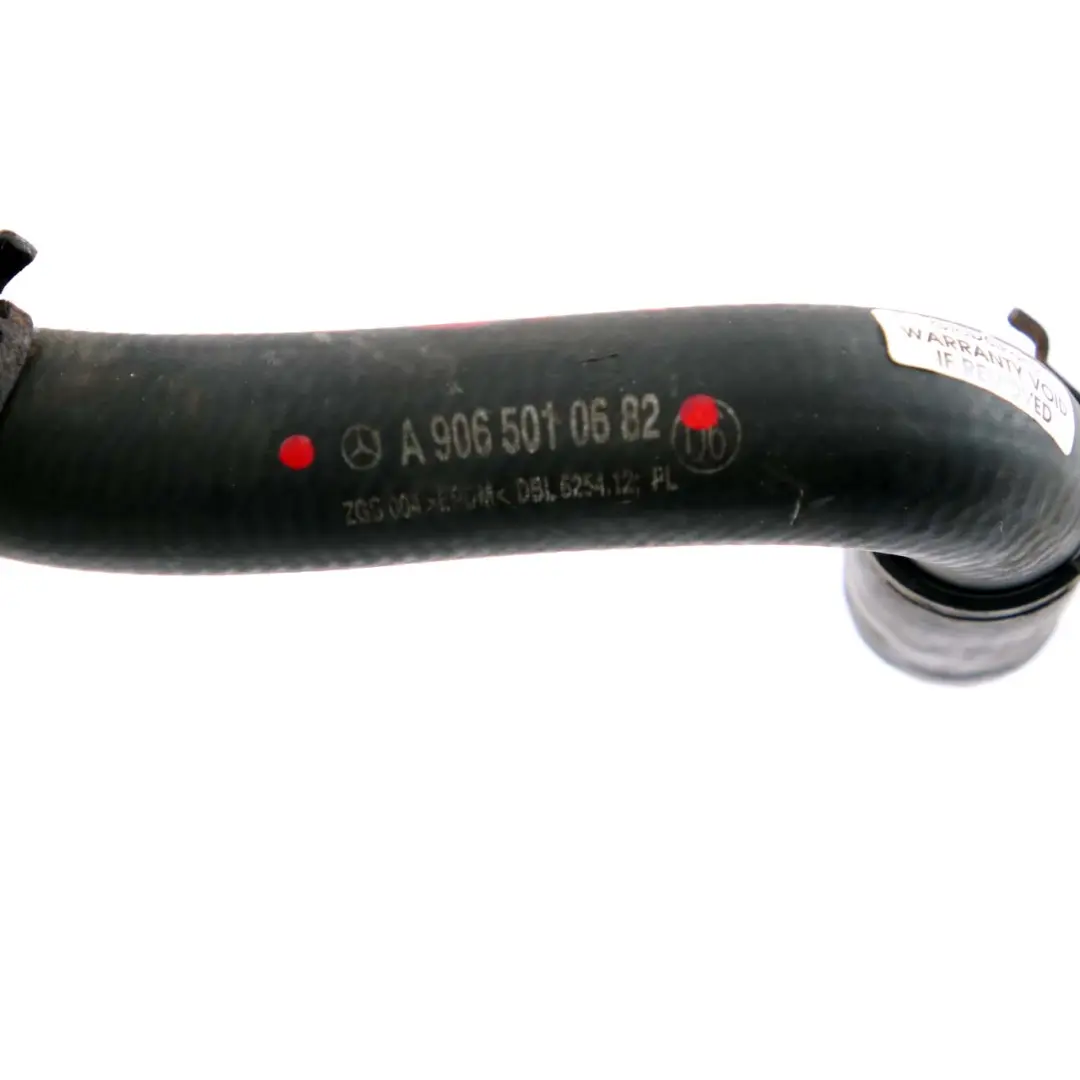 Radiatore Acqua Refrigerante Tubo Flessibile per Mercedes W906 Diesel con numero di parte A9065010682 Mercedes W906 Diesel Radiatore Acqua Refrigerante Tubo Flessibile - SKU A9065010682 - Numero di parte A9065010682