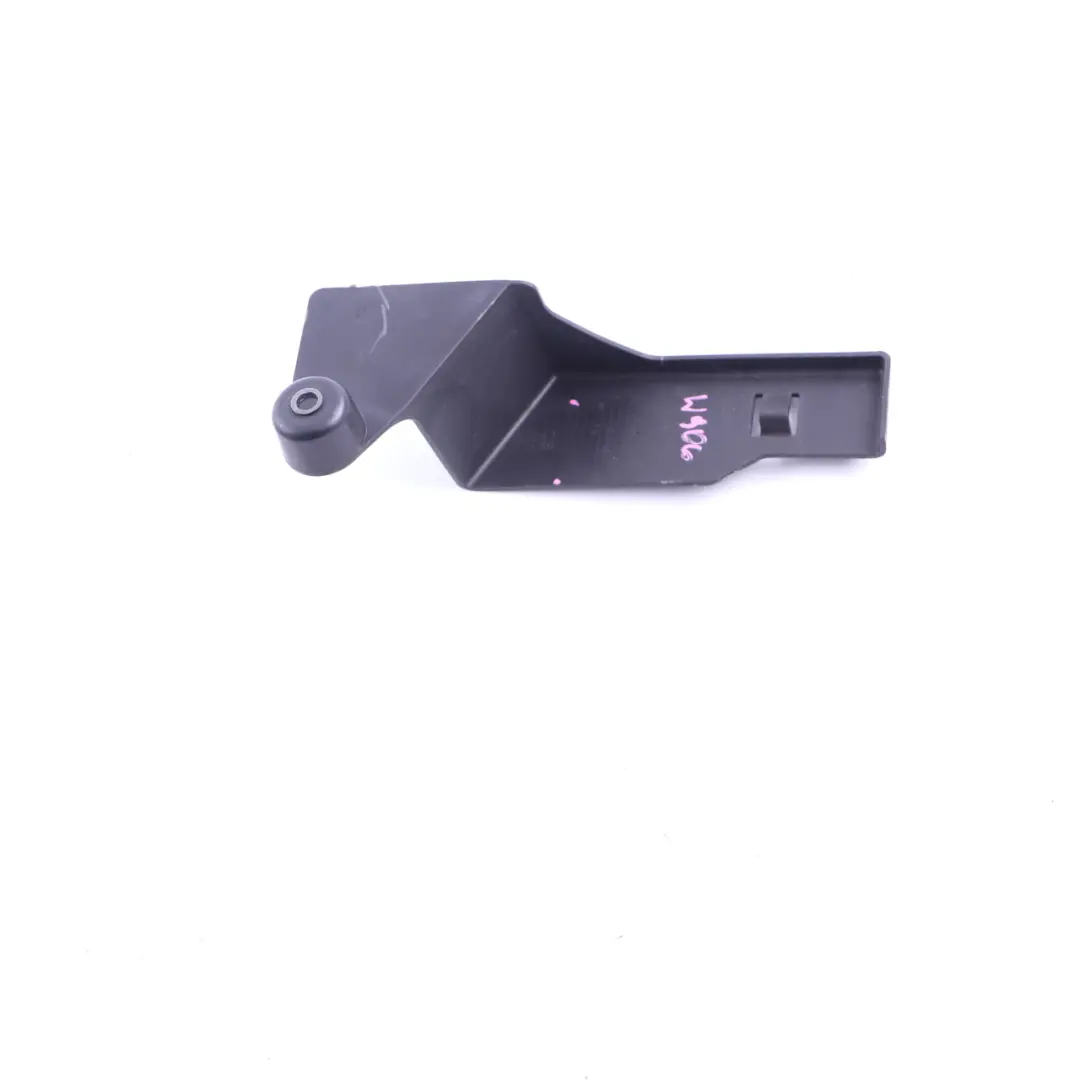 Support de Radiateur Couvercle Support pour Mercedes Sprinter W906 à propos du numéro de pièce A9065051188 Mercedes Sprinter W906 Support de Radiateur Couvercle Support - SKU A9065051188 - Numéro de pièce A9065051188