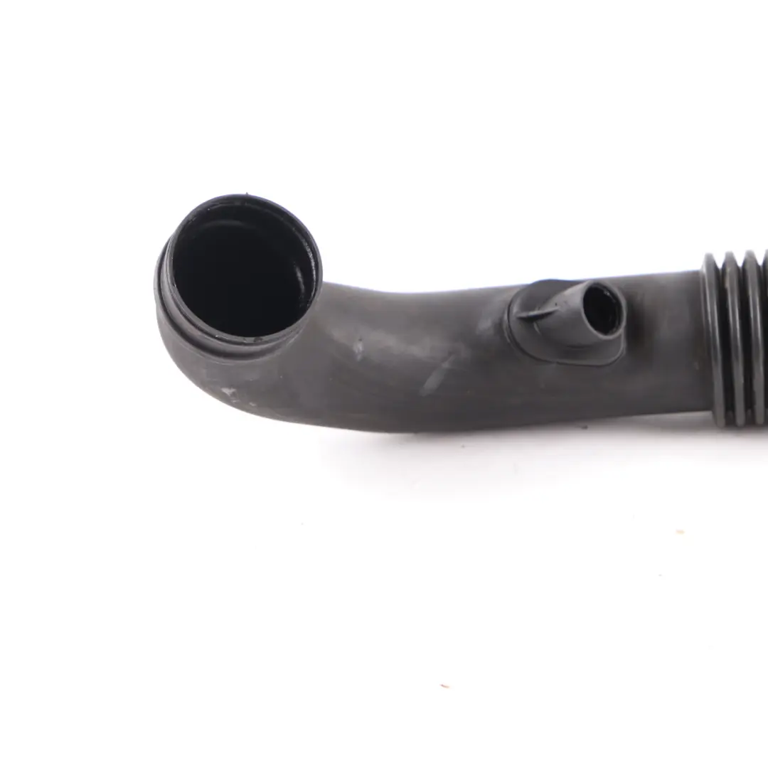 Tuyau d'admission d'air Tuyau charge Diesel pour Mercedes Sprinter W906 à propos du numéro de pièce A9065280124 Mercedes Sprinter W906 Tuyau d'admission d'air Tuyau charge Diesel - SKU A9065280124 - Numéro de pièce A9065280124