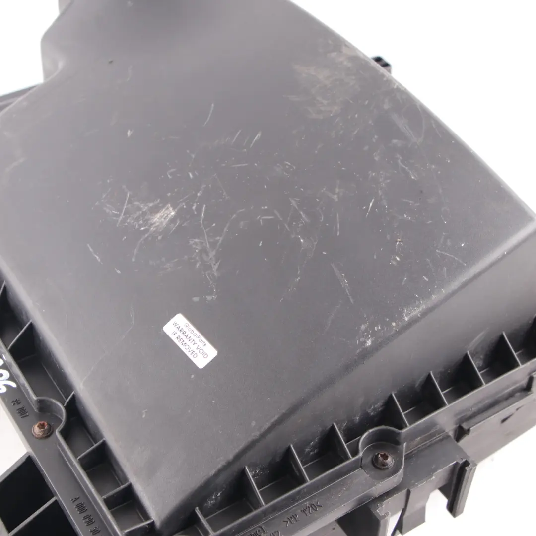 Filter Box Air Intake Silencer Muffler Diesel A0000902651 to Mercedes W906 Air with Part number A9065280300 Mercedes W906 Air Filter Box Air Intake Silencer Muffler Diesel A0000902651 - SKU A9065280300 - Part number A9065280300