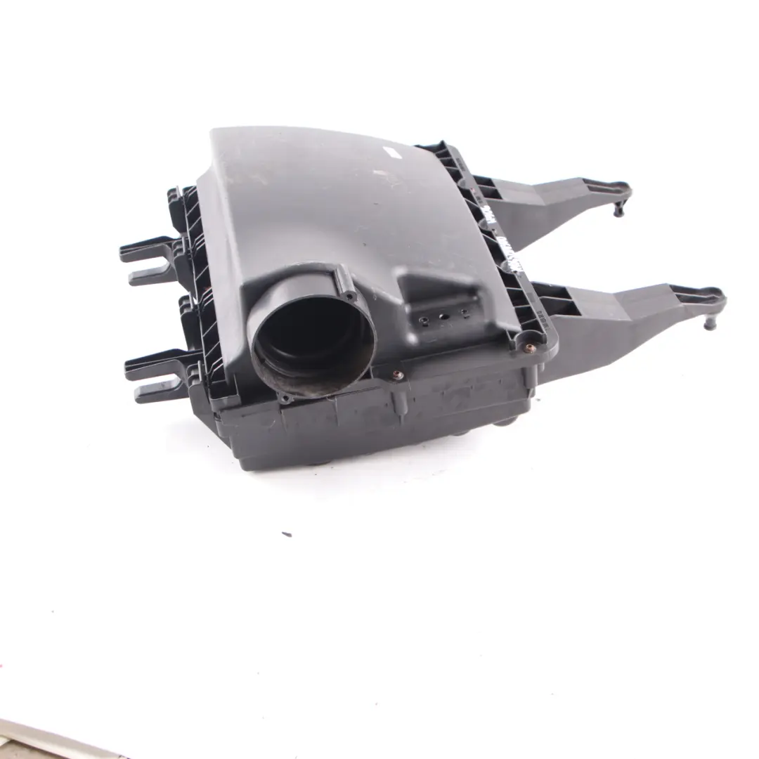 Luftfilterkasten Schalldämpfer Auspuff Diesel A0000902651 für Mercedes W906 mit Teilenummer A9065280300 Mercedes W906 Luftfilterkasten Schalldämpfer Auspuff Diesel A0000902651 - SKU A9065280300 - Teilenummer A9065280300