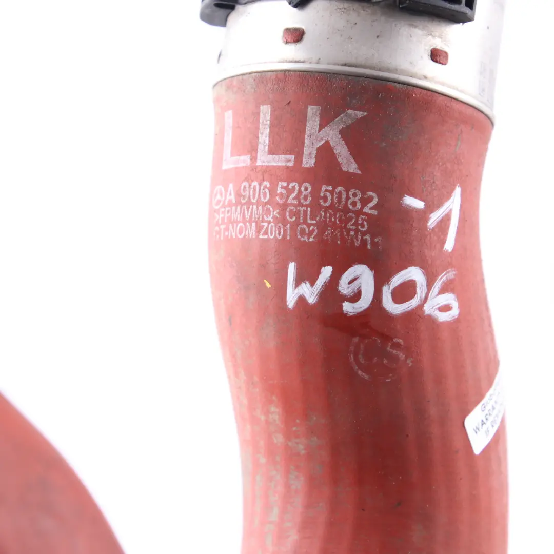 Tuyau Intercooler OM651 Air Suralimentation Tuyau turbo pour Mercedes Sprinter W906 à propos du numéro de pièce A9065285082 Mercedes Sprinter W906 Tuyau Intercooler OM651 Air Suralimentation Tuyau turbo - SKU A9065285082-1 - Numéro de pièce A9065285082