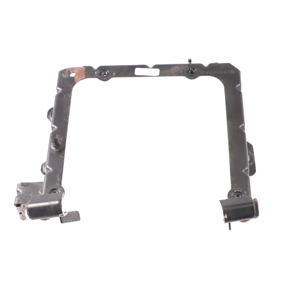 Soporte de la unidad de control del motor Mercedes W906 Diesel OM651 para con número de pieza A9065400240 Soporte de la unidad de control del motor Mercedes W906 Diesel OM651 - SKU A9065400240 - Número de pieza A9065400240