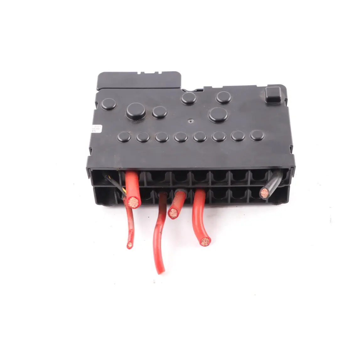 Fuse Box Relay Electrical Rifle Box Unit to Mercedes Sprinter W906 with Part number A9065400350 Mercedes Sprinter W906 Fuse Box Relay Electrical Rifle Box Unit - SKU A9065400350 - Part number A9065400350