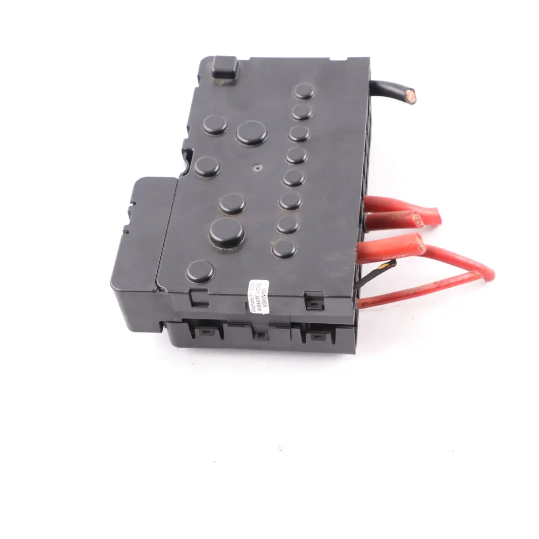 Fuse Box Relay Electrical Rifle Box Unit to Mercedes Sprinter W906 with Part number A9065400350 Mercedes Sprinter W906 Fuse Box Relay Electrical Rifle Box Unit - SKU A9065400350 - Part number A9065400350