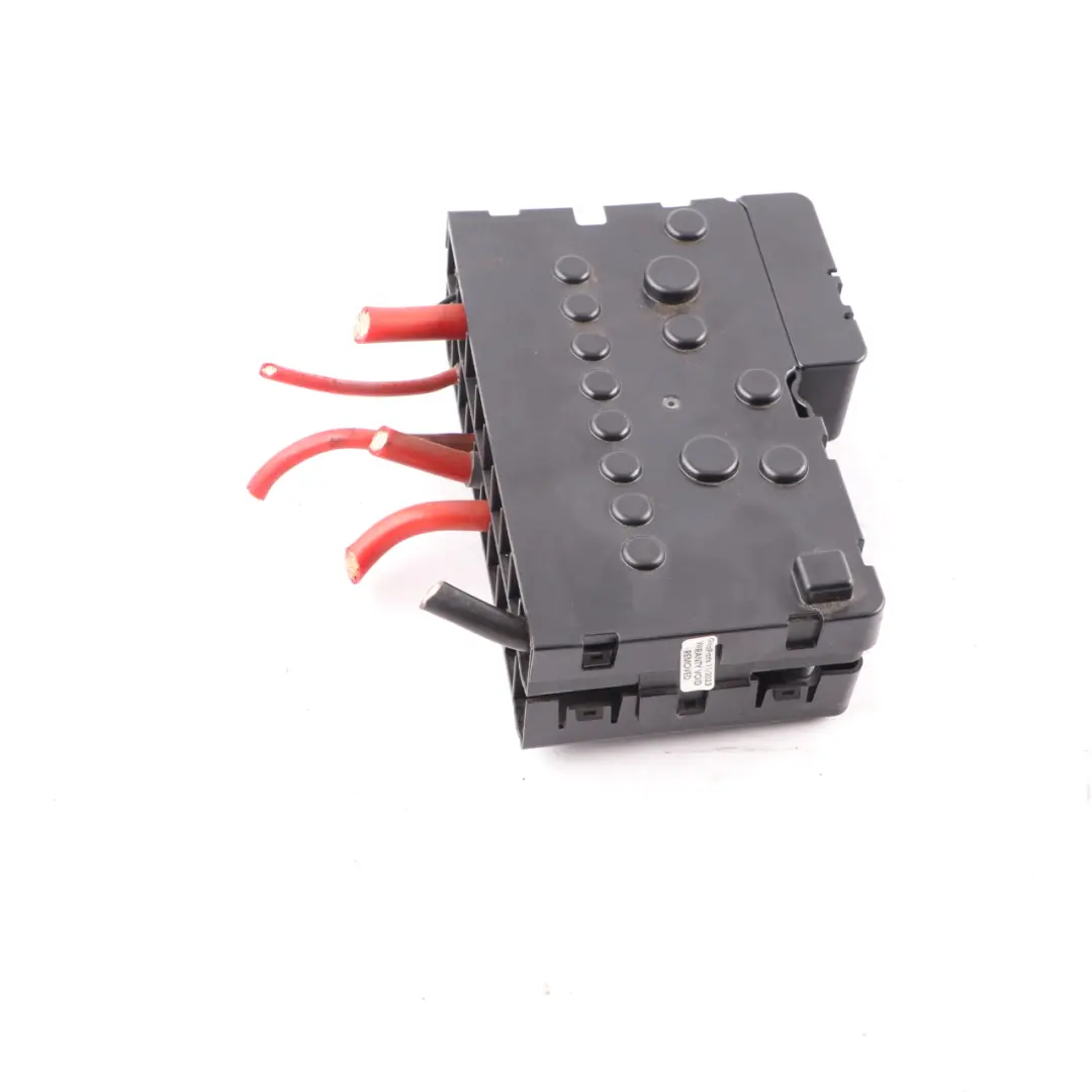 Fuse Box Relay Electrical Rifle Box Unit to Mercedes Sprinter W906 with Part number A9065400350 Mercedes Sprinter W906 Fuse Box Relay Electrical Rifle Box Unit - SKU A9065400350 - Part number A9065400350