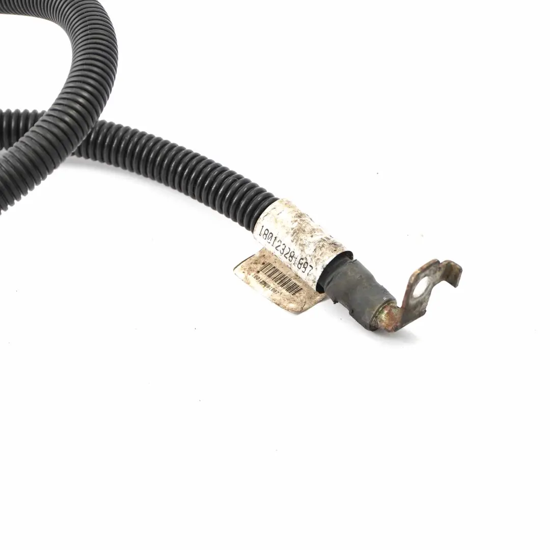  Câble positif Mercedes W906 OM651 Batterie Démarreur Alternateur - SKU A9065403527 - Numéro de pièce A9065403527