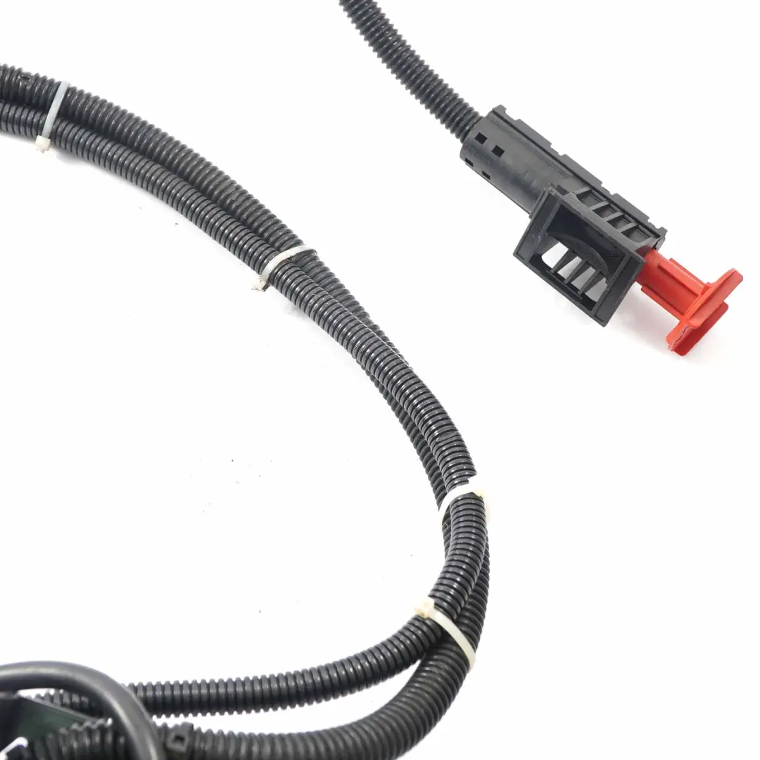 Cable Positivo Mercedes W906 Batería Arranque Alternador Plus para con número de pieza A9065403627 Cable Positivo Mercedes W906 Batería Arranque Alternador Plus - SKU A9065403627 - Número de pieza A9065403627