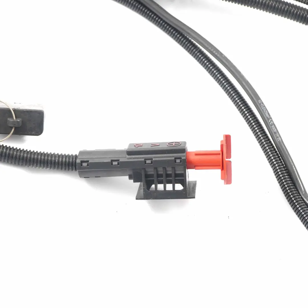 Pluskabel Mercedes W906 Batterie Anlasser Lichtmaschine Plus für mit Teilenummer A9065403627 Pluskabel Mercedes W906 Batterie Anlasser Lichtmaschine Plus - SKU A9065403627 - Teilenummer A9065403627