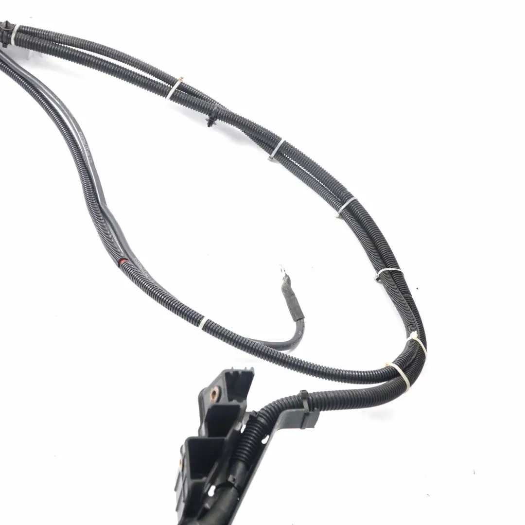 Mercedes W906 OM651 Kabel Przewód Plus Akumulatora - SKU A9065403627 - Numer Części A9065403627