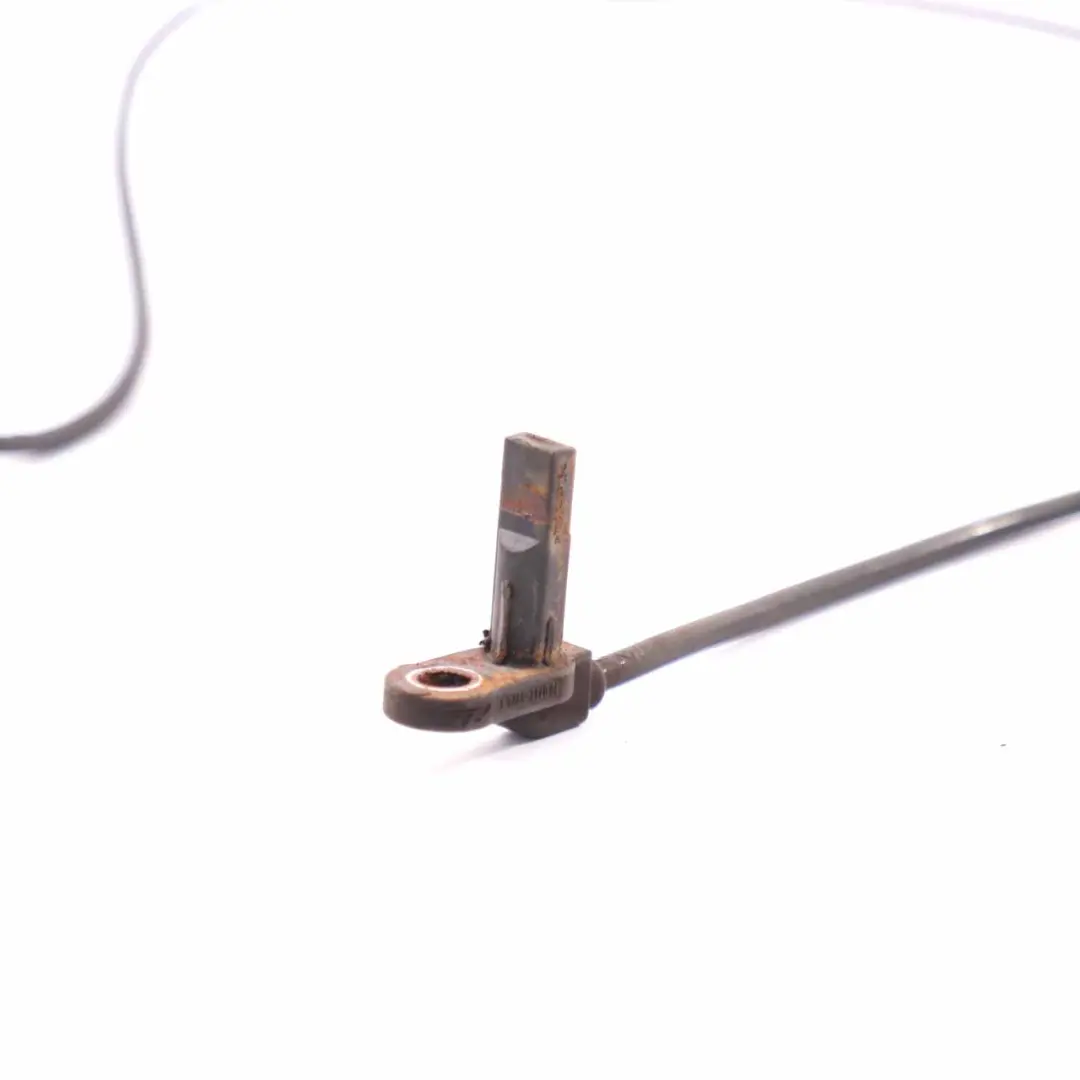 Rad ABS Geschwindigkeits sensor vorne links rechts für Mercedes W906 mit Teilenummer A9065403917 Mercedes W906 Rad ABS Geschwindigkeits sensor vorne links rechts - SKU A9065403917 - Teilenummer A9065403917