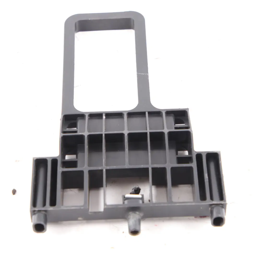  Support de batterie Mercedes Sprinter W906 W910 Support de montage - SKU A9065410400 - Numéro de pièce A9065410400
