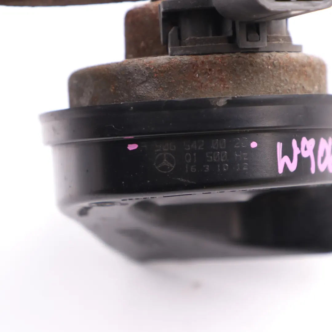 Horn Signal Fanfare Alarm Siren Pitch 500Hz to Mercedes Sprinter W906 with Part number A9065420020 Mercedes Sprinter W906 Horn Signal Fanfare Alarm Siren Pitch 500Hz - SKU A9065420020 - Part number A9065420020